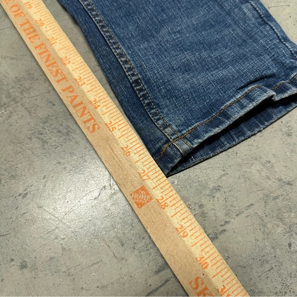 The Stronghold Selvedge Jeans Blue Relaxed Tapered Denim - Picture 5 of 11